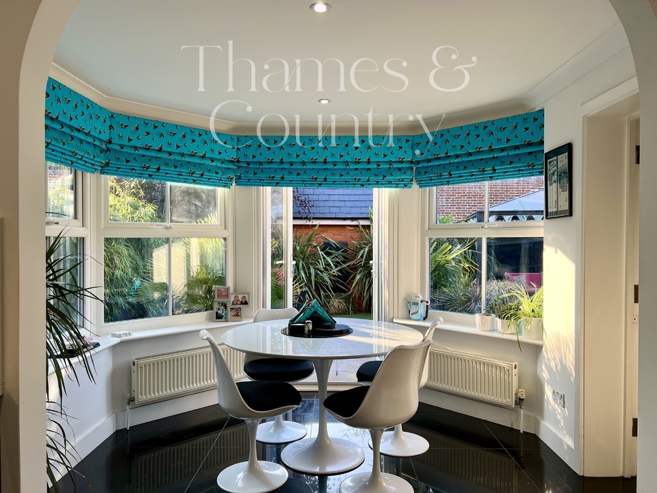 4 bed detached house for sale in Station Road, Marlow  - Property Image 5