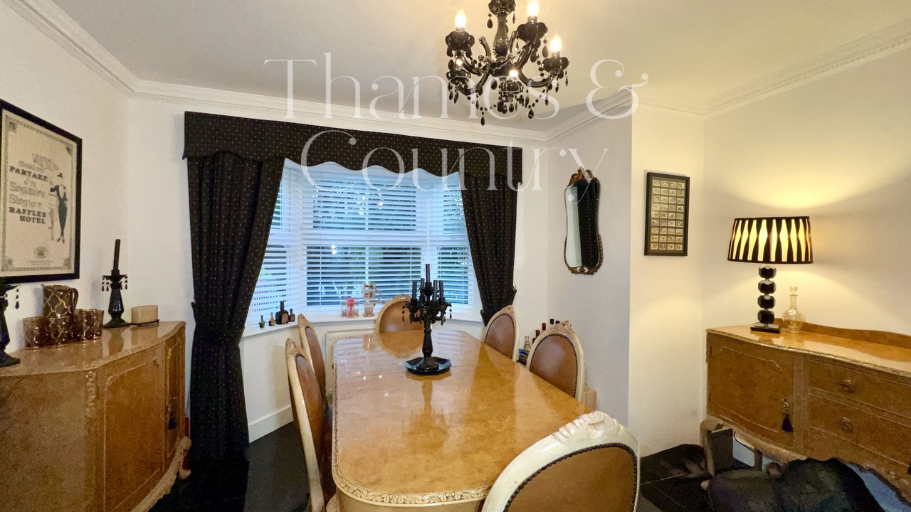 4 bed detached house for sale in Station Road, Marlow  - Property Image 12