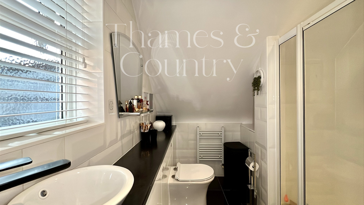 4 bed detached house for sale in Station Road, Marlow  - Property Image 19