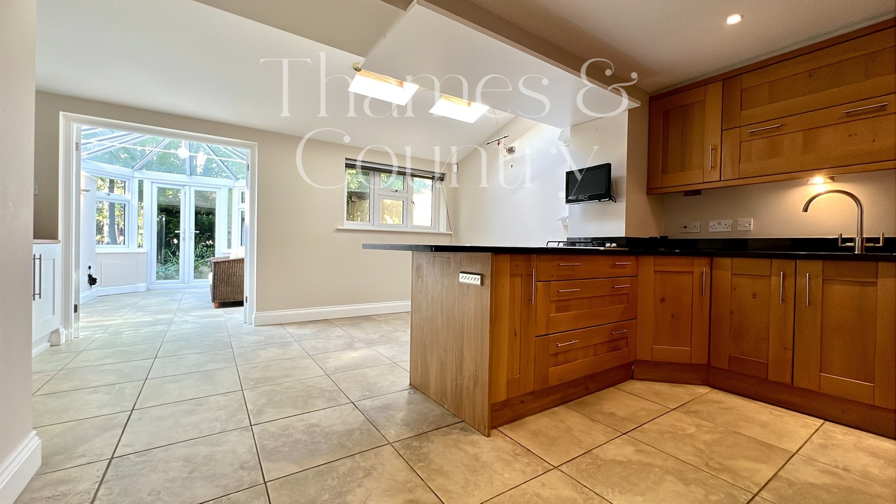 3 bed cottage for sale in Temple Lane, Marlow  - Property Image 19