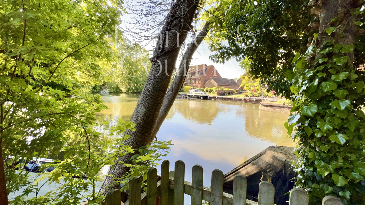 3 bed cottage for sale in Temple Lane, Marlow  - Property Image 38
