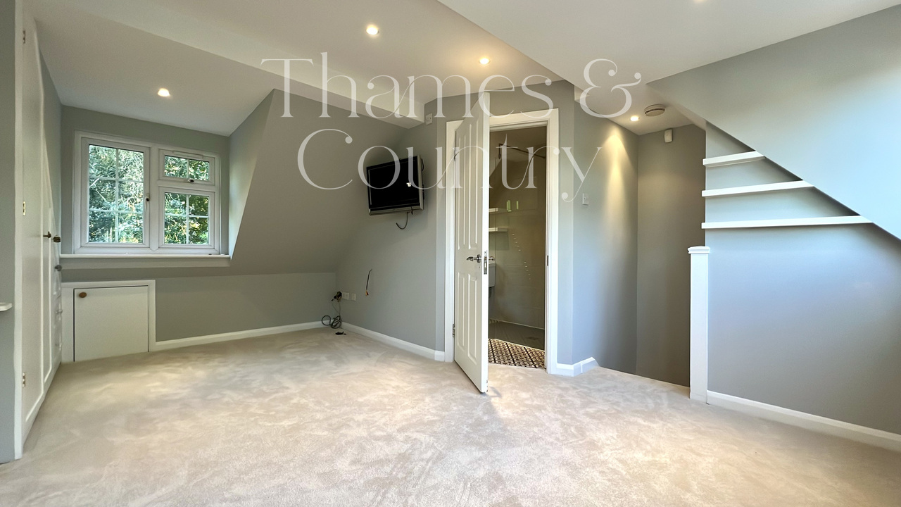 3 bed cottage for sale in Temple Lane, Marlow  - Property Image 24