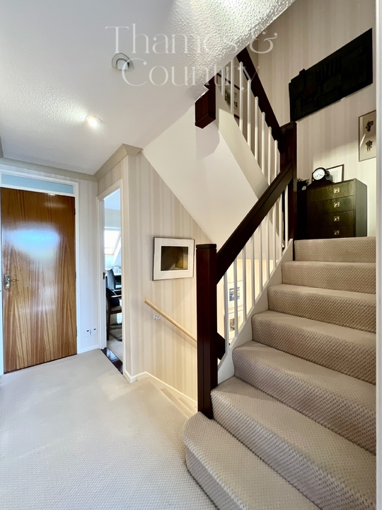 3 bed town house for sale in Bisham, Marlow  - Property Image 12