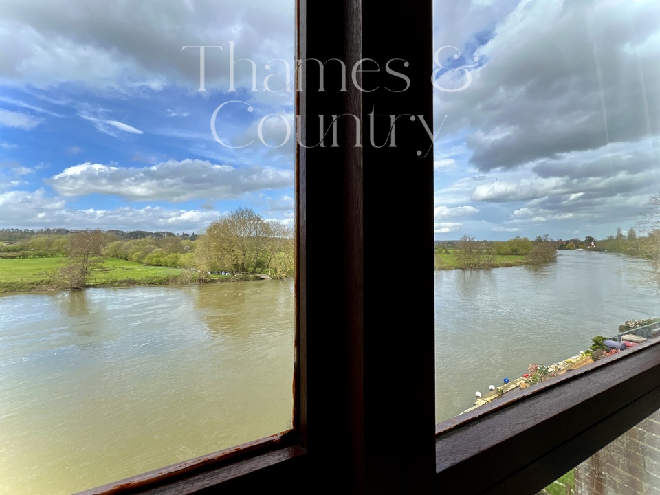 3 bed town house for sale in Bisham, Marlow  - Property Image 24