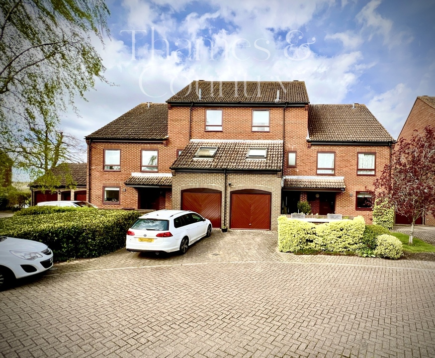 3 bed town house for sale in Bisham, Marlow  - Property Image 7