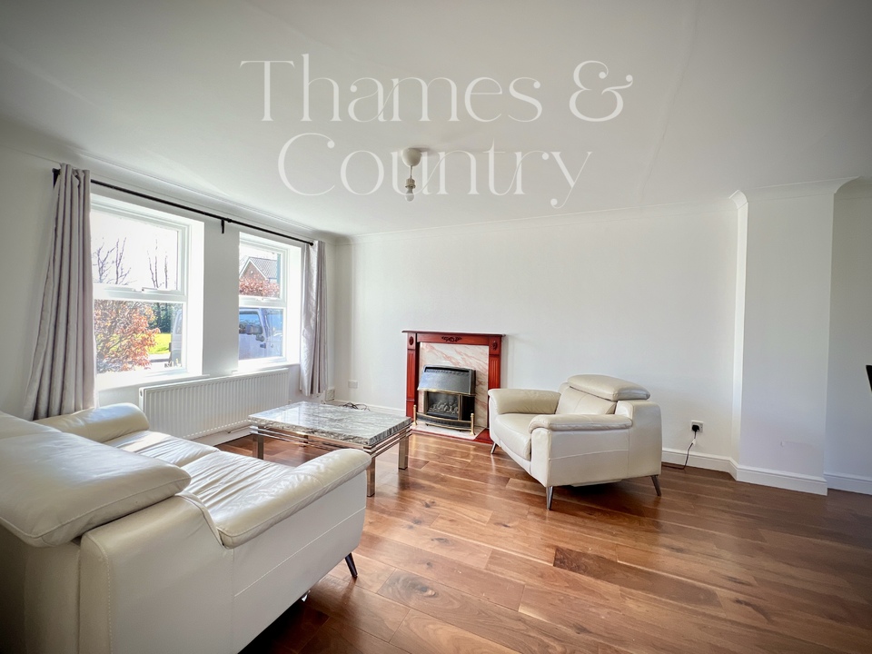 3 bed detached house for sale in Gosling Grove, High Wycombe  - Property Image 46