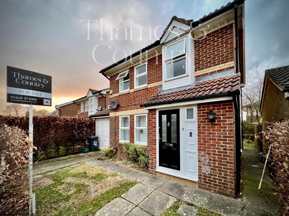 3 bed detached house for sale in Gosling Grove, High Wycombe  - Property Image 69