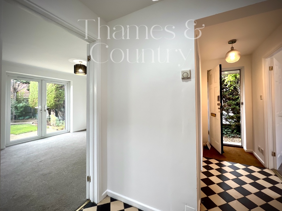 4 bed link detached house for sale in Little Marlow Road, Marlow  - Property Image 11