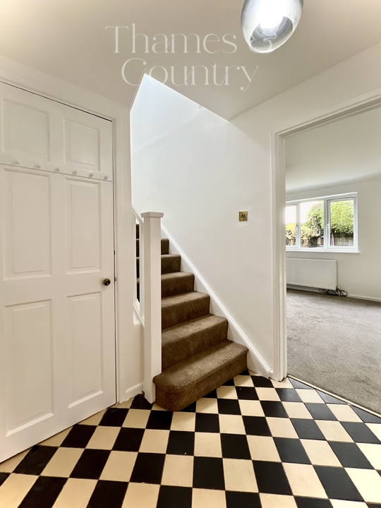 4 bed link detached house for sale in Little Marlow Road, Marlow  - Property Image 14