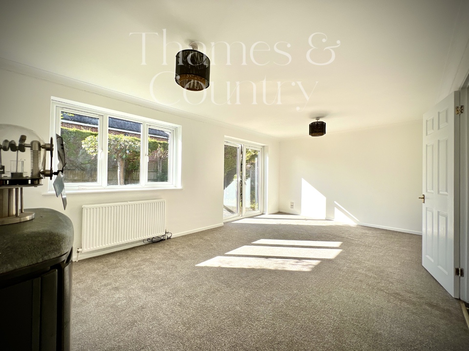 4 bed link detached house for sale in Little Marlow Road, Marlow  - Property Image 22