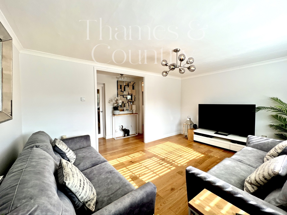 2 bed apartment for sale in Rosemary Court, High Wycombe  - Property Image 10