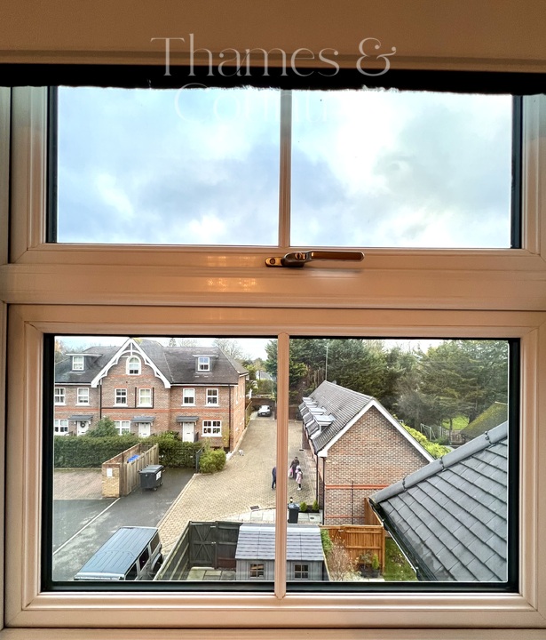 4 bed semi-detached house for sale in Cutlers Close, Maidenhead  - Property Image 34
