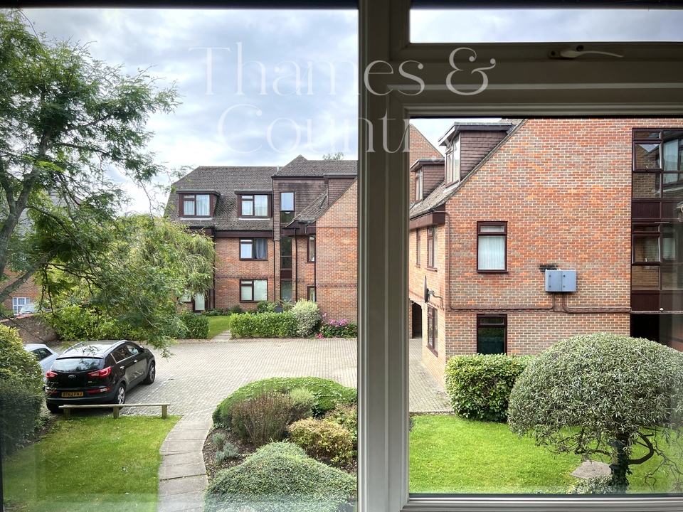 2 bed apartment for sale in Dean Street, Marlow  - Property Image 37