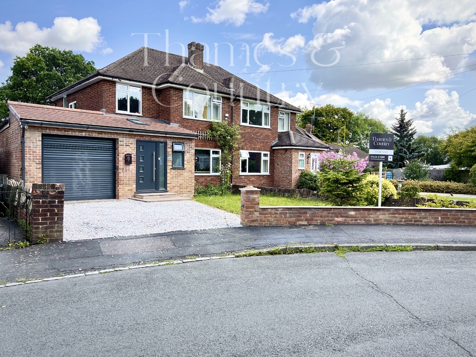 5 bed semi-detached house for sale in Carver Hill Road, High Wycombe  - Property Image 34