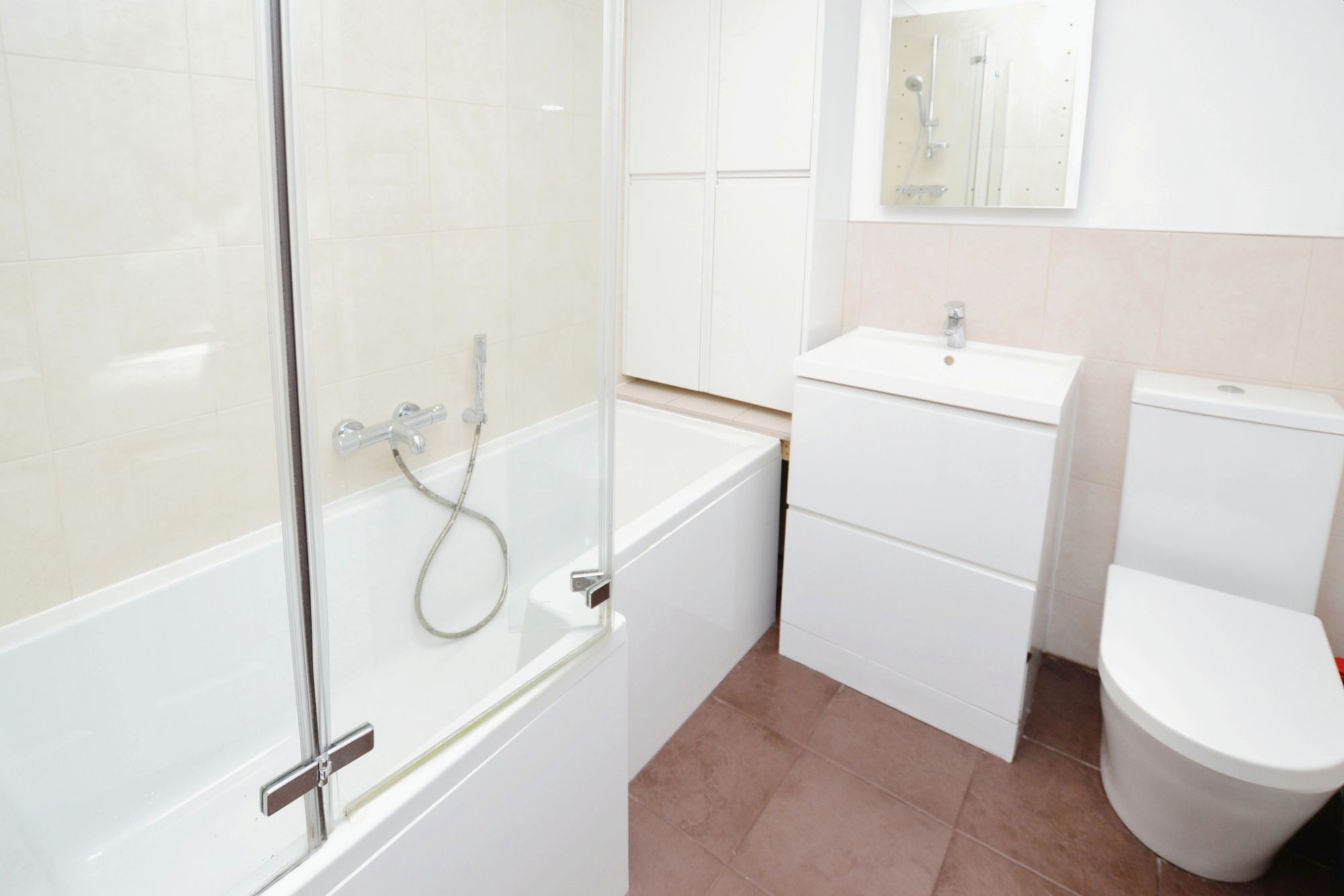 3 bed house for sale in Fen Close, Upminster  - Property Image 18