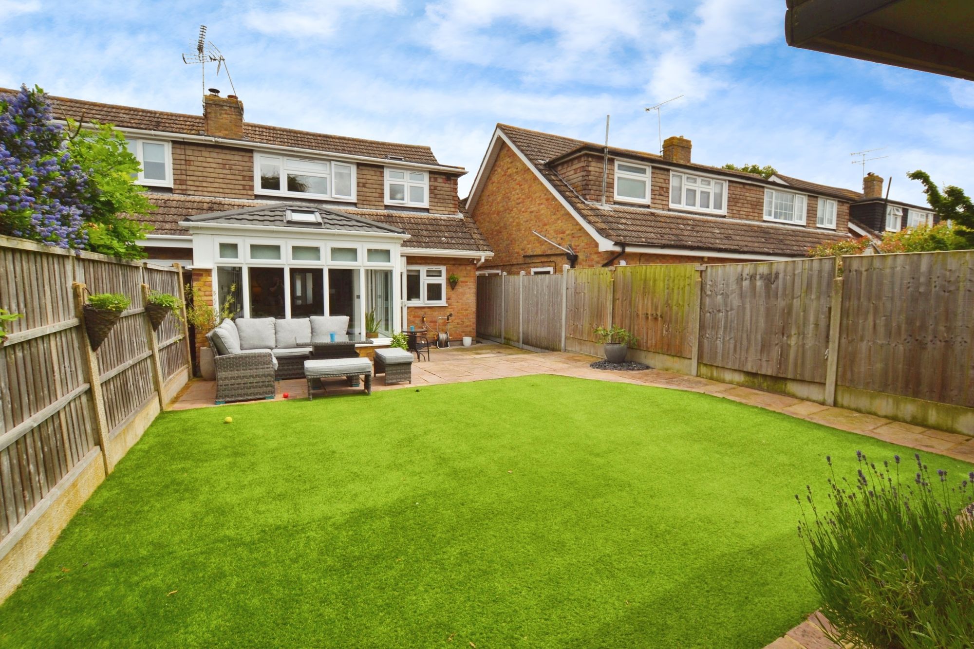 3 bed house for sale in Fen Close, Upminster  - Property Image 24