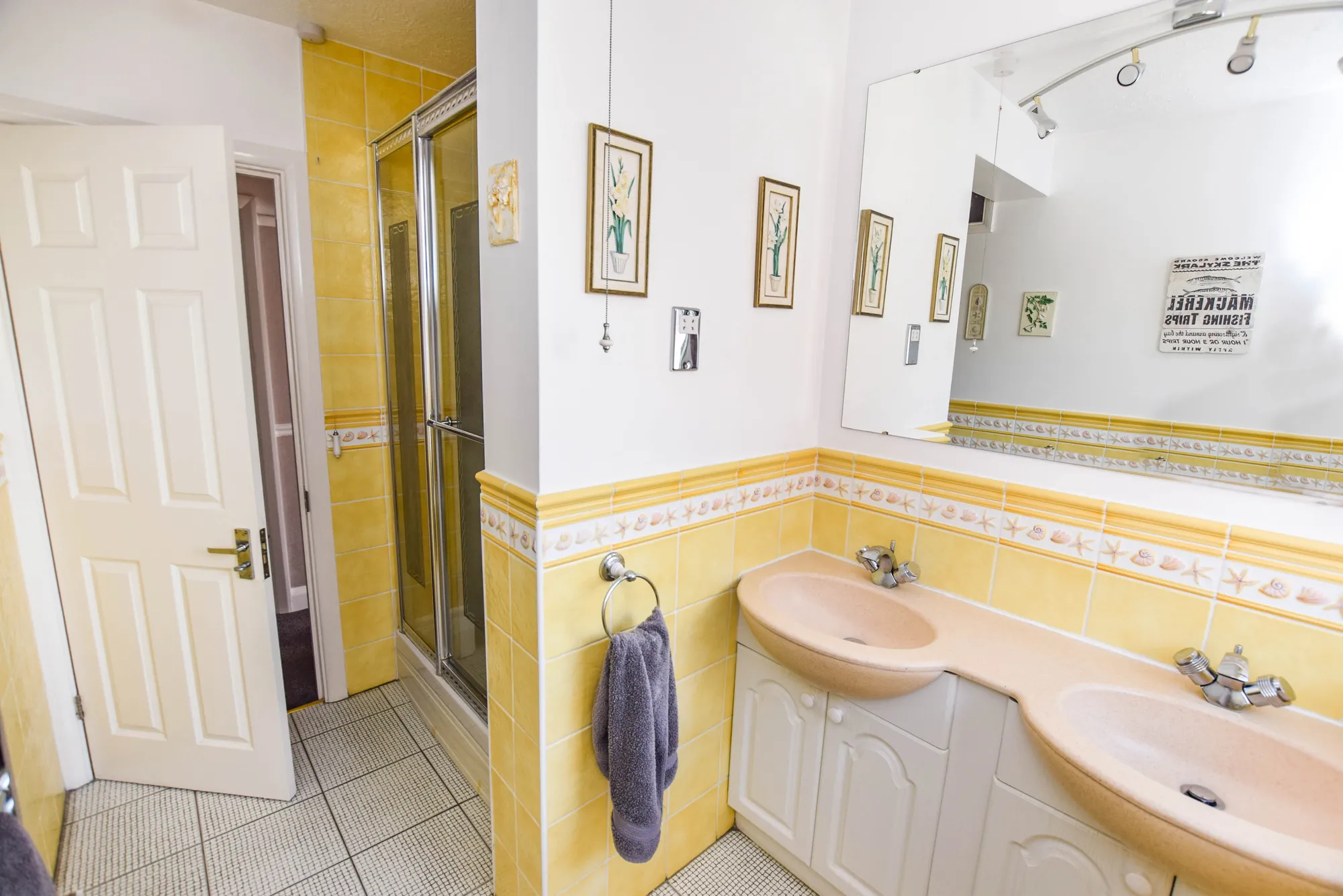 4 bed semi-detached house for sale in Tennyson Avenue, Grays  - Property Image 15
