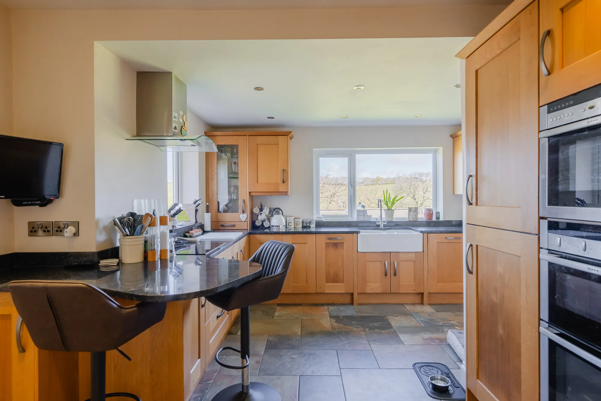 5 bed detached bungalow for sale in Cheriton Bishop, Exeter  - Property Image 6