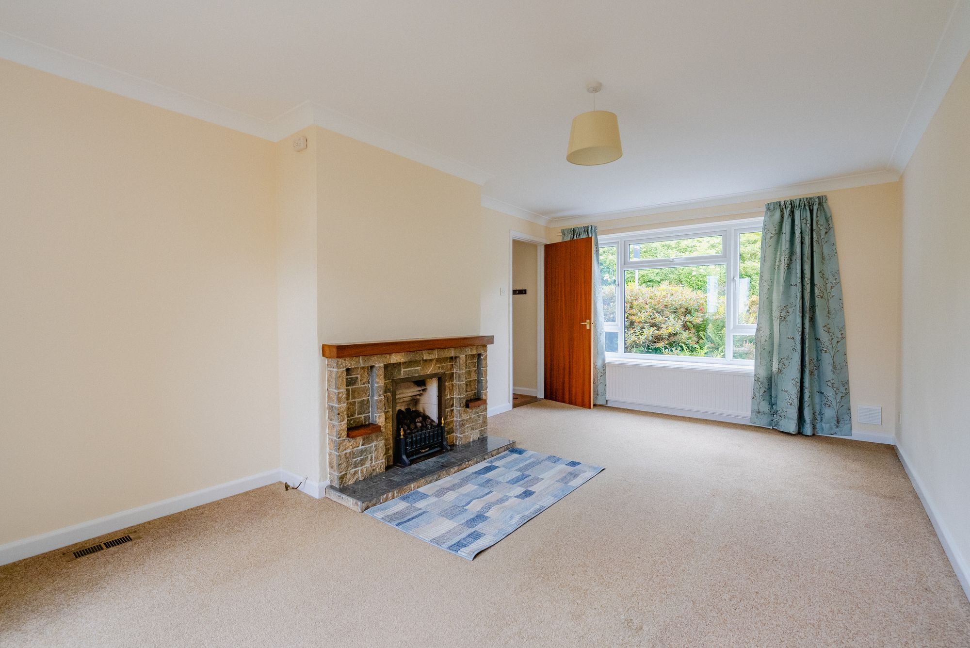 3 bed semi-detached house to rent in Woodlands, Exeter  - Property Image 6