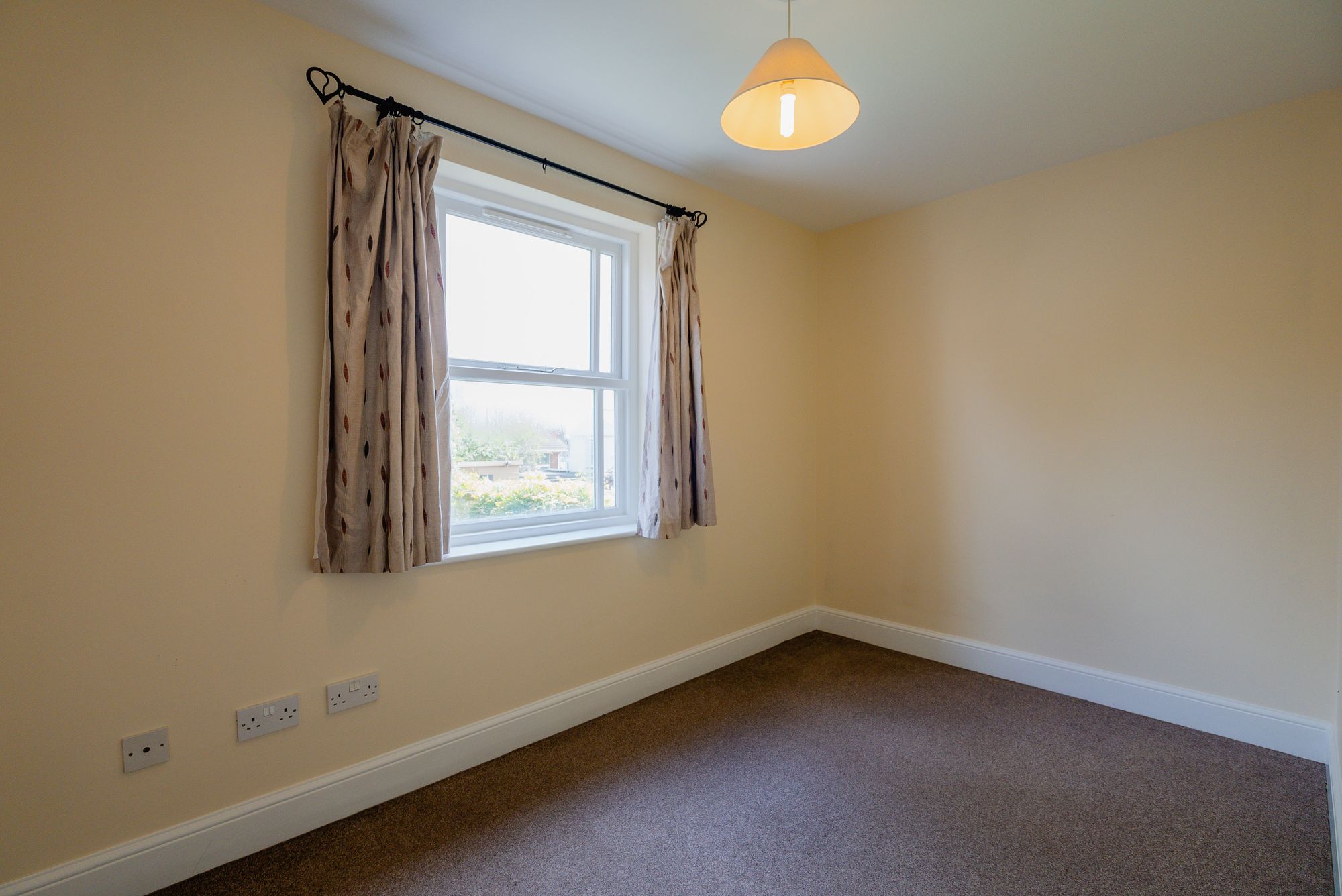 4 bed semi-detached house to rent in Sivell Place, Exeter  - Property Image 8