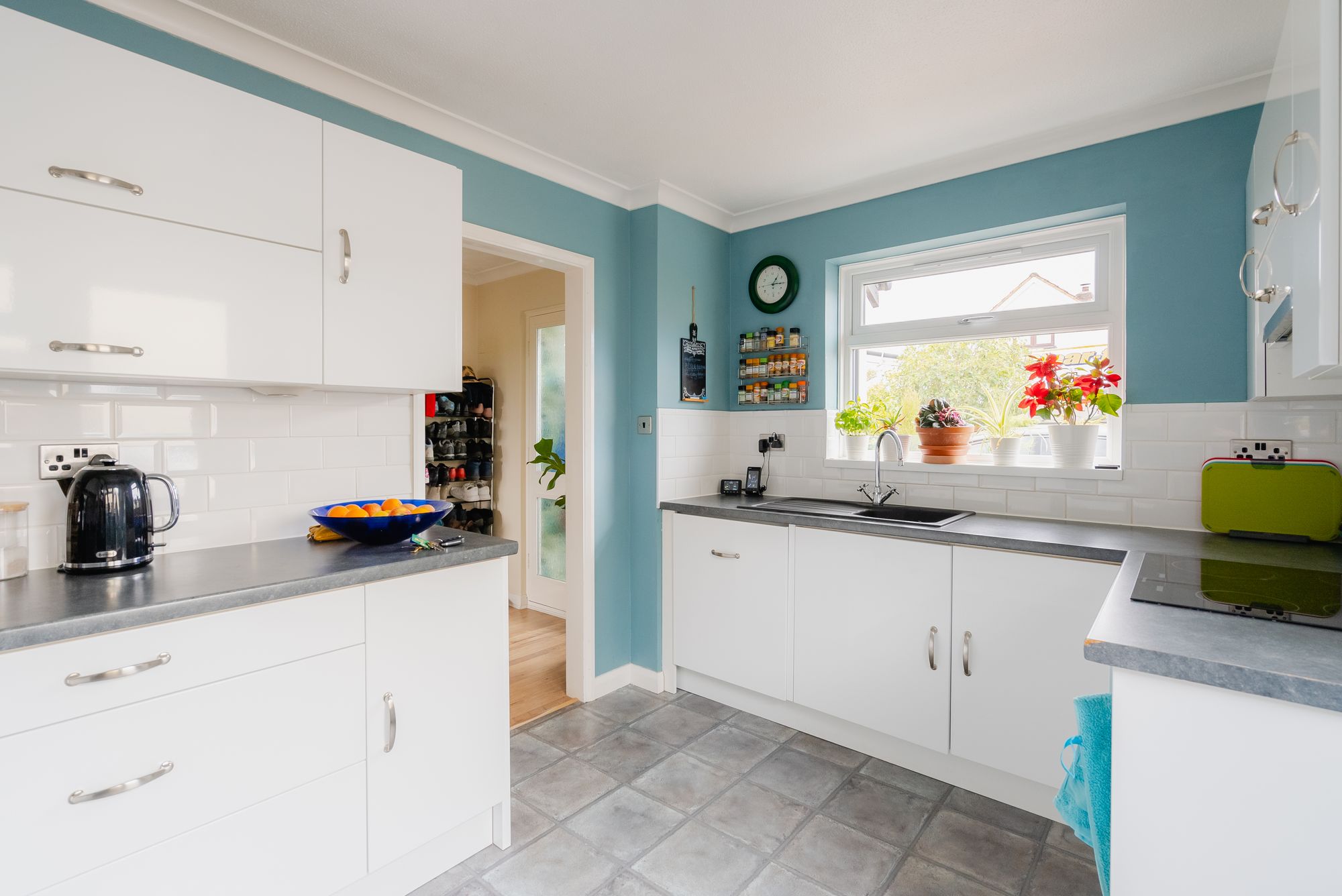 3 bed link detached house for sale in Collatons Walk, Crediton  - Property Image 2
