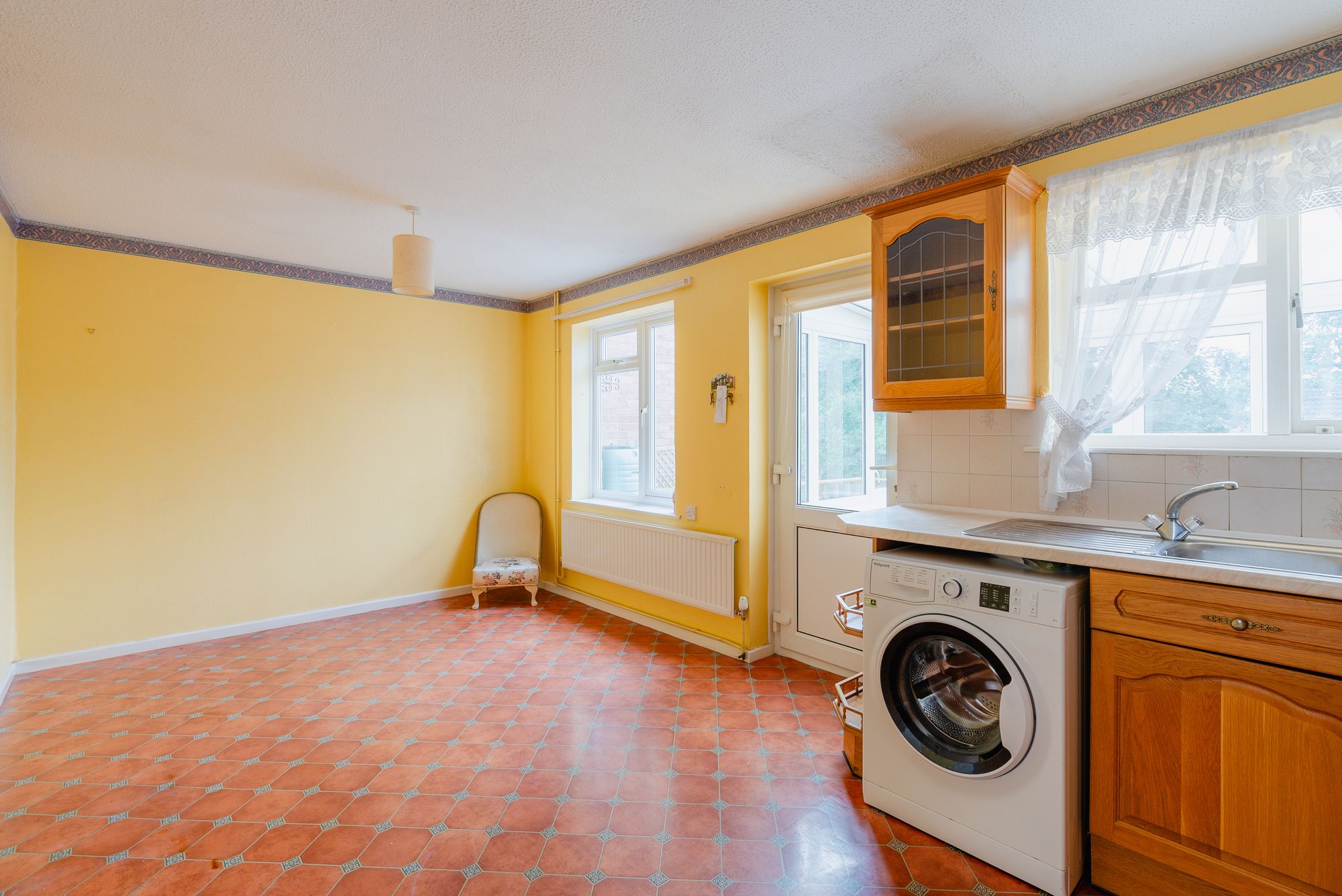 2 bed mid-terraced house for sale in Beech Park, Crediton  - Property Image 5