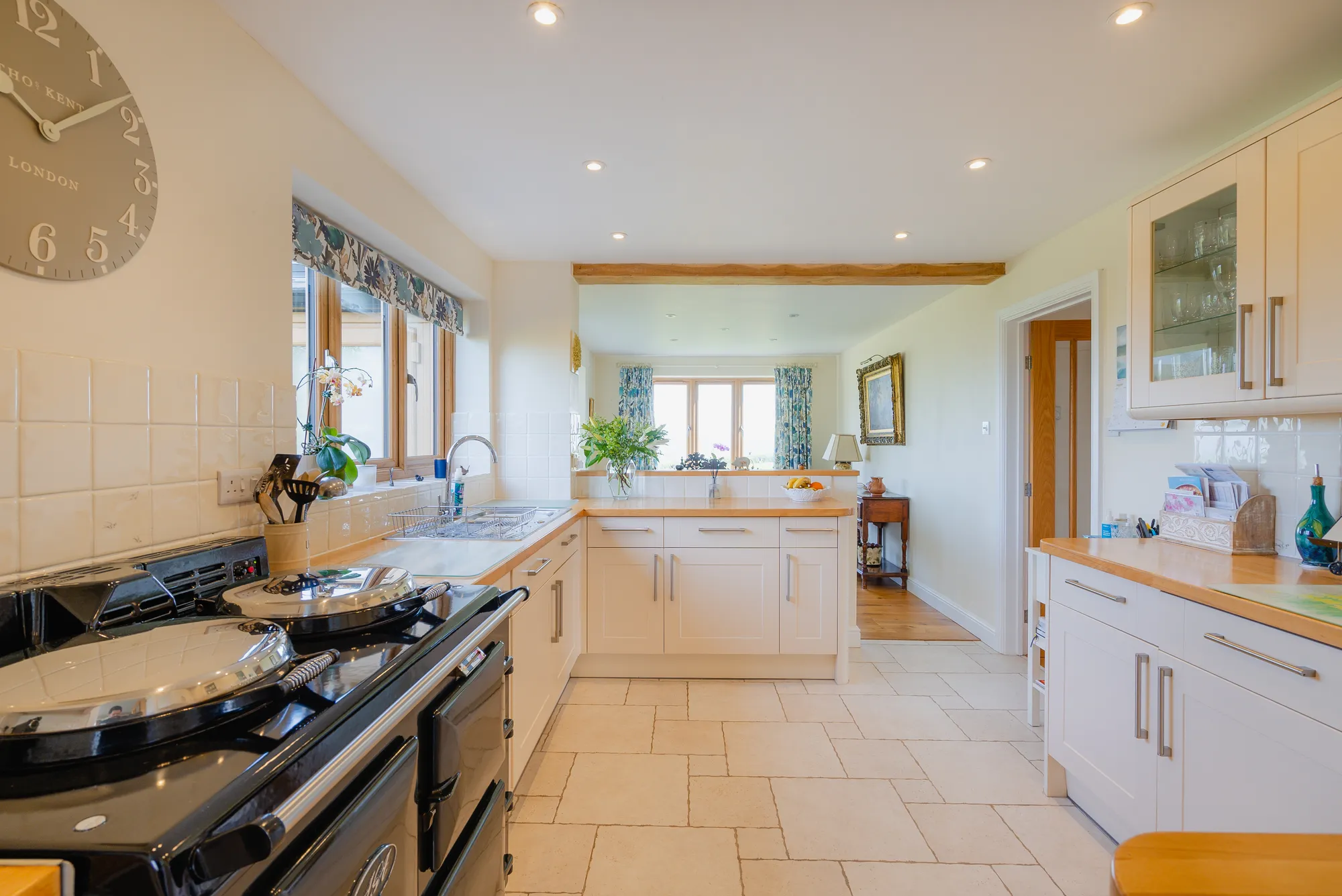 3 bed detached house for sale in Union Hill, Crediton  - Property Image 2