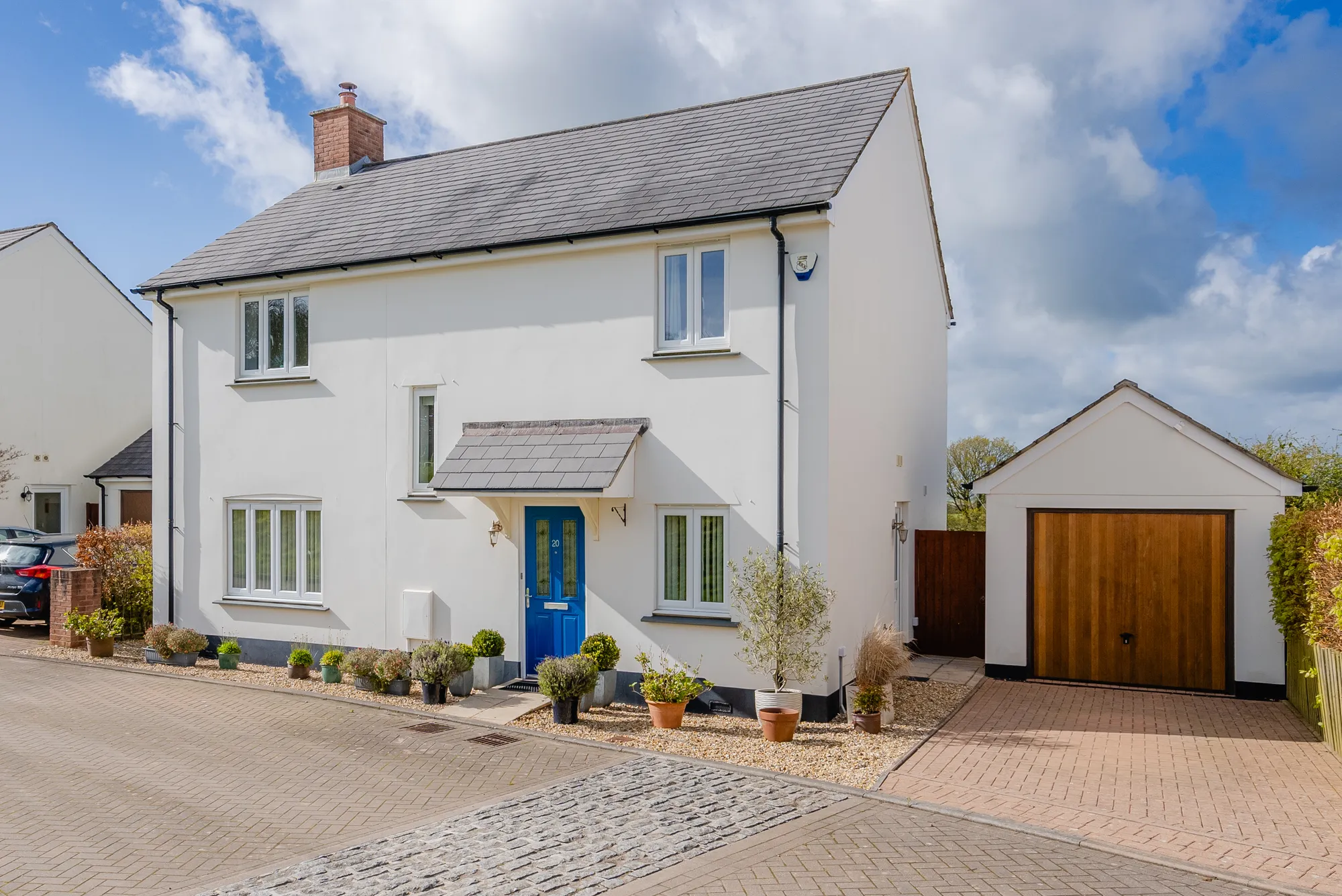 4 bed detached house for sale in Chapel Park, Crediton  - Property Image 1