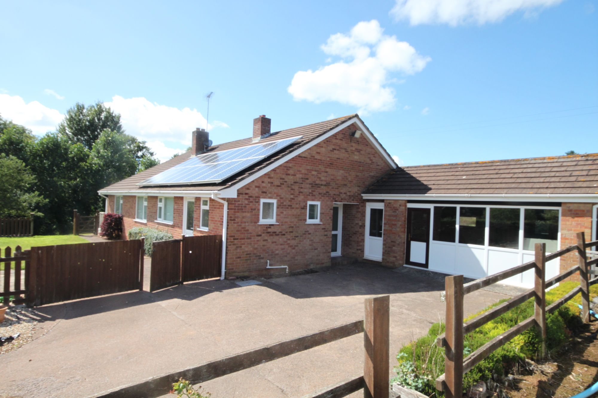 3 bed detached bungalow to rent in Cheriton Fitzpaine, Crediton  - Property Image 1