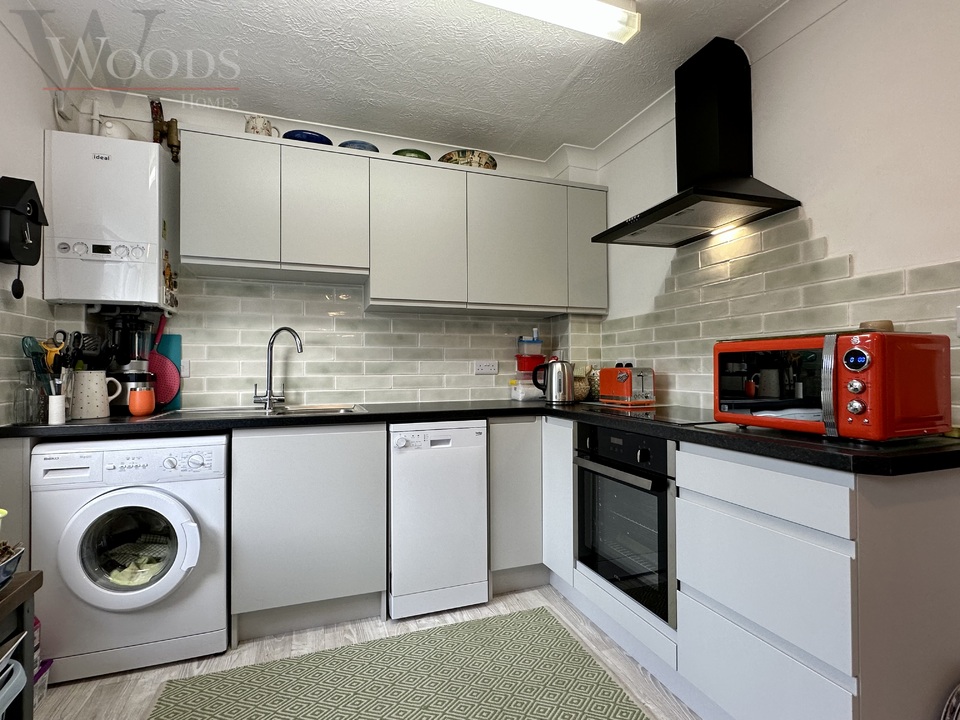 2 bed end of terrace house for sale in New Walk, Totnes  - Property Image 3