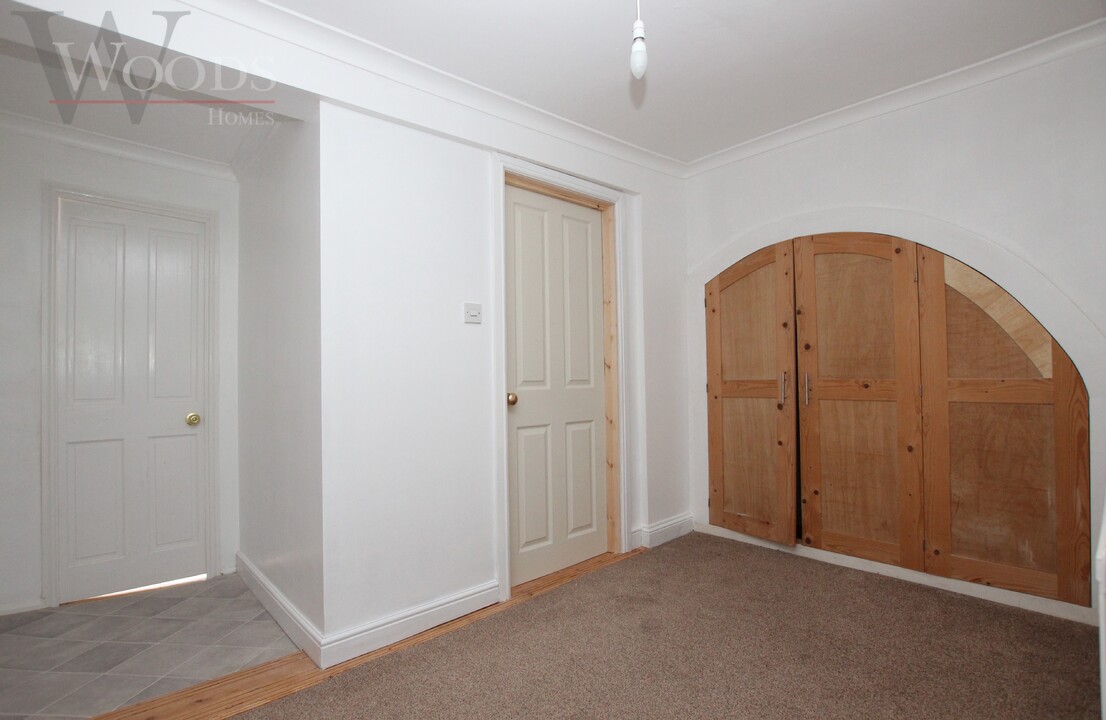2 bed apartment for sale, Totnes  - Property Image 2