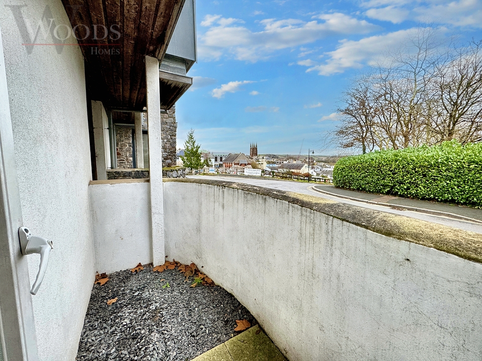 2 bed for sale in Leechwell Court, Totnes  - Property Image 8