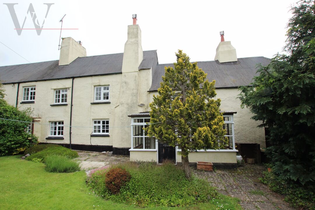 4 bed cottage for sale in Dainton, Newton Abbot  - Property Image 1