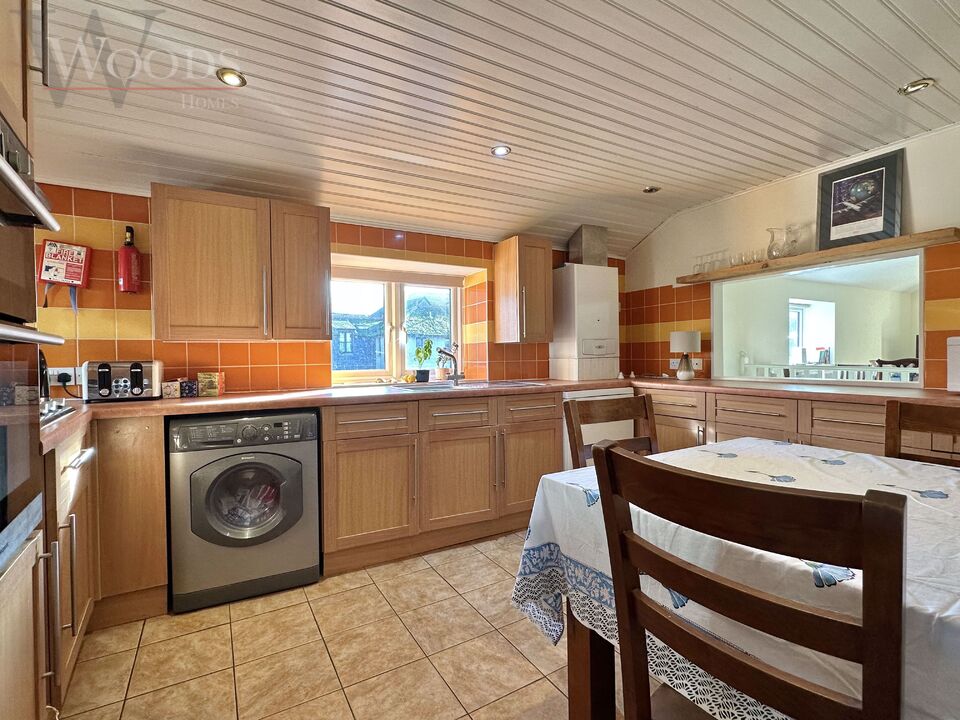 2 bed terraced house for sale, Totnes  - Property Image 12
