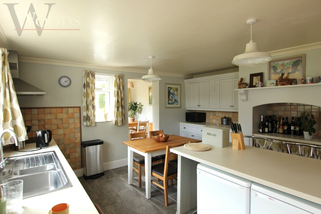 6 bed detached house for sale in Marldon, Paignton  - Property Image 21