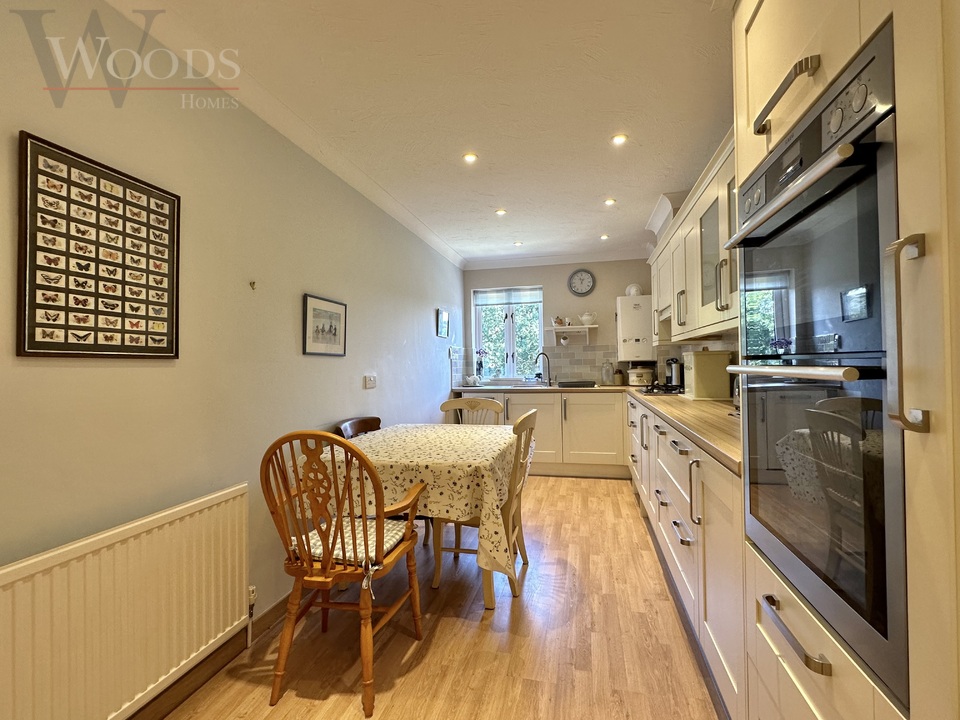 2 bed apartment for sale in Throgmorton House New Walk, Totnes  - Property Image 17