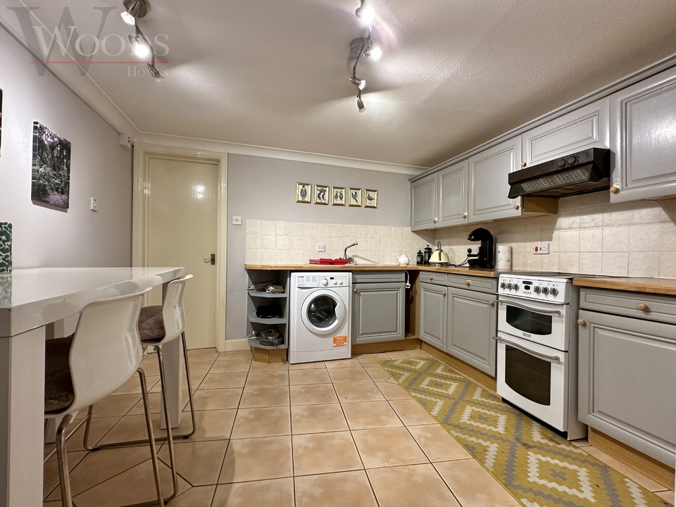 2 bed apartment for sale in Victoria Street, Totnes  - Property Image 6