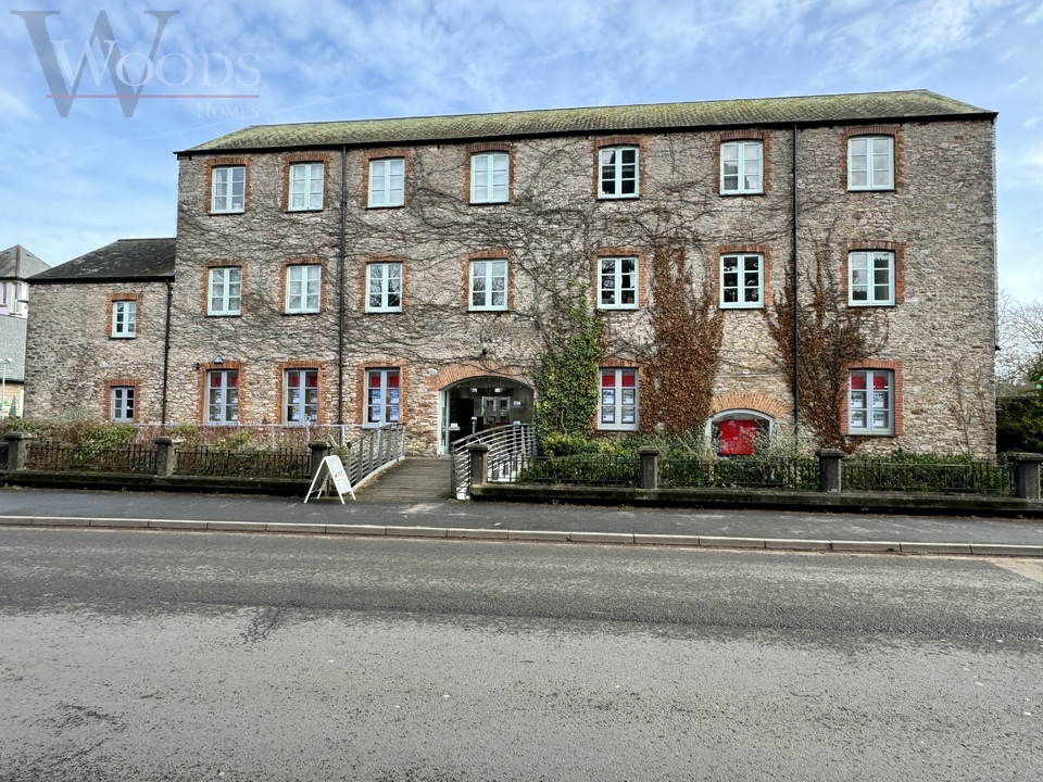 1 bed apartment for sale, Totnes  - Property Image 1