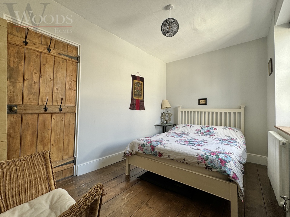 2 bed cottage for sale in Fore Street, Totnes  - Property Image 3