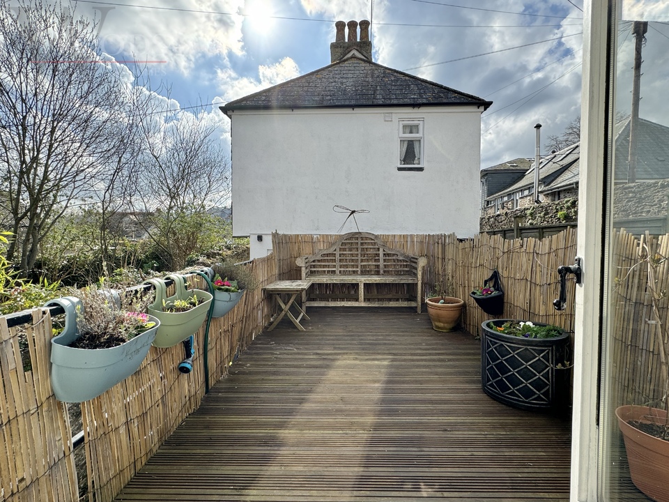2 bed cottage for sale in Fore Street, Totnes  - Property Image 4