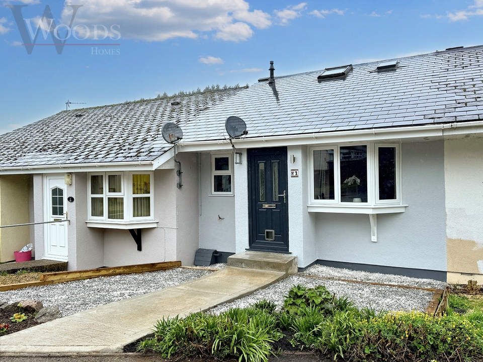 3 bed bungalow for sale in Quarry Close, Totnes  - Property Image 3