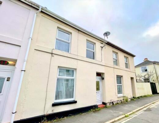 2 bed terraced house to rent in Prospect Terrace, Newton Abbot  - Property Image 1