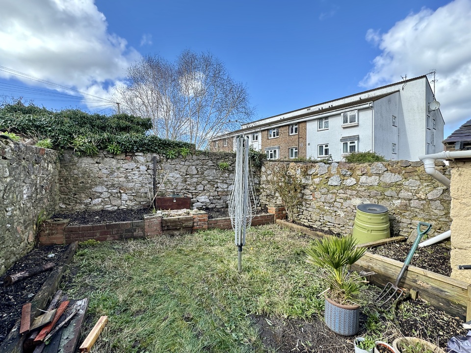 2 bed terraced house for sale in Fairfield Terrace, Newton Abbot  - Property Image 8