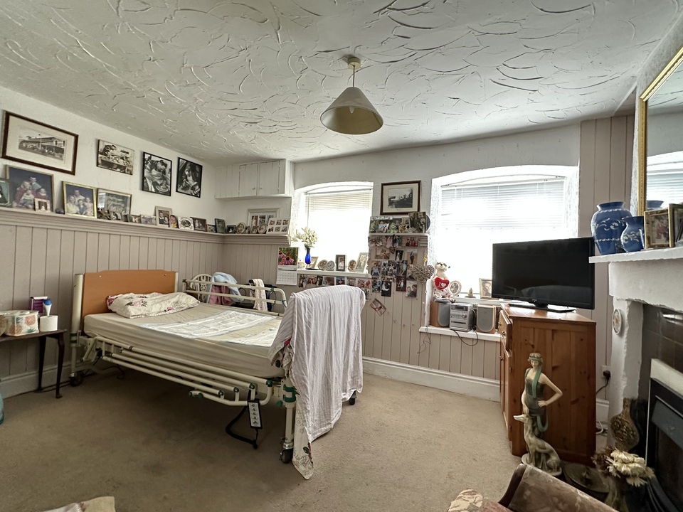 2 bed cottage for sale in Bovey Tracey, Bovey Tracey  - Property Image 4