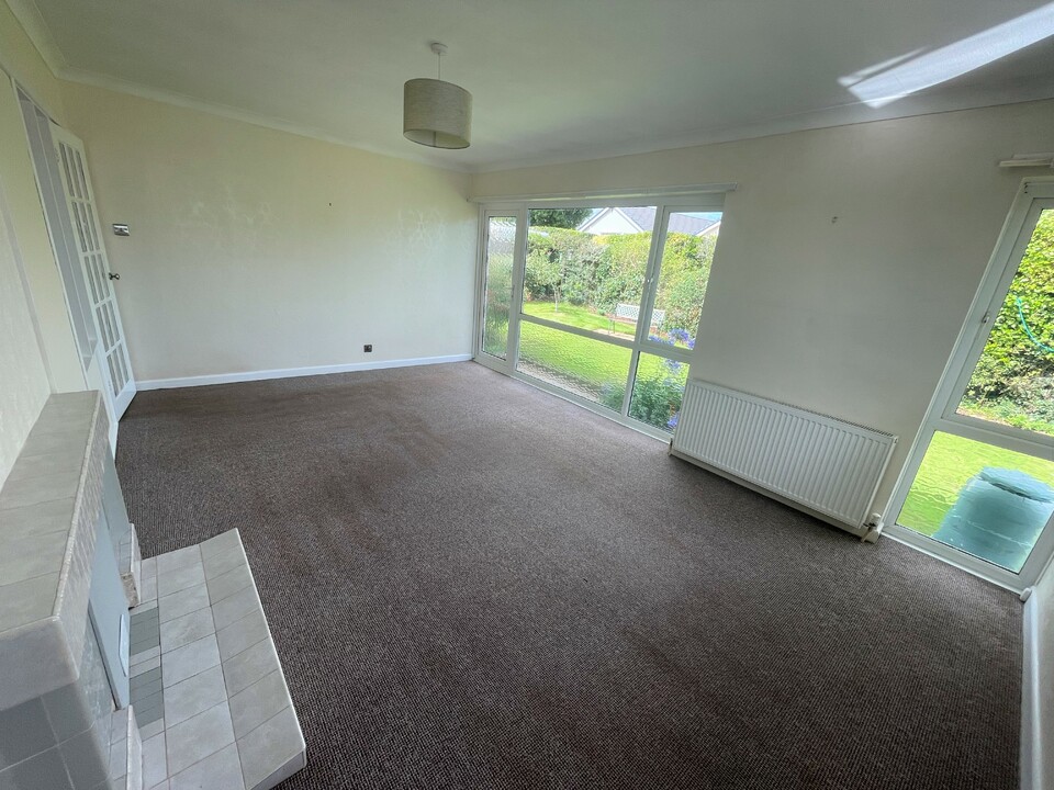 2 bed bungalow to rent in Preston, Paignton  - Property Image 6