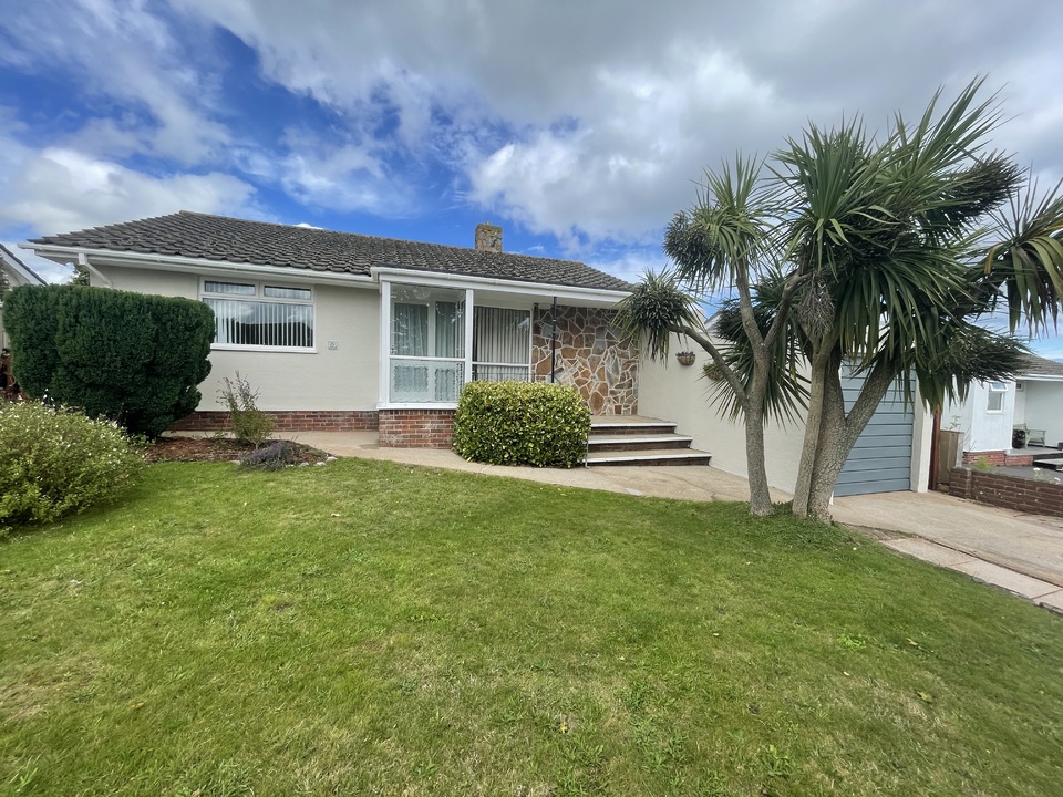 2 bed bungalow to rent in Preston, Paignton  - Property Image 1