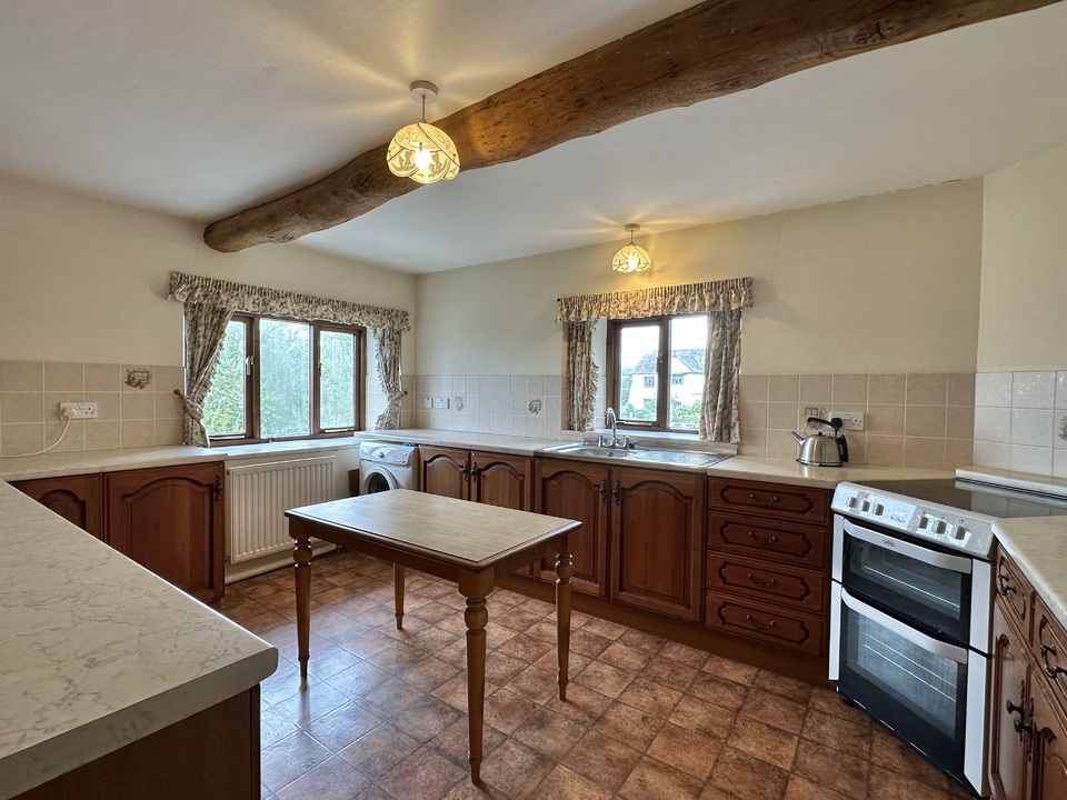 3 bed barn conversion for sale in Kingsteignton Road, Chudleigh  - Property Image 5