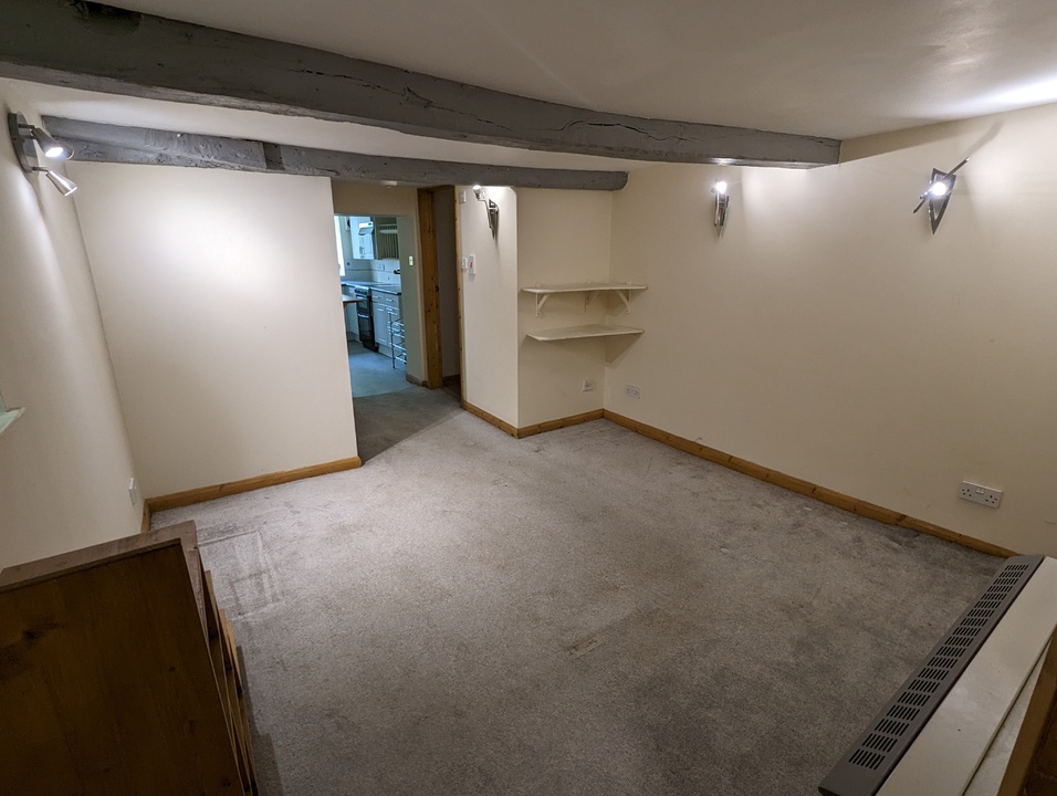 1 bed apartment to rent in Fore Street, Newton Abbot  - Property Image 4