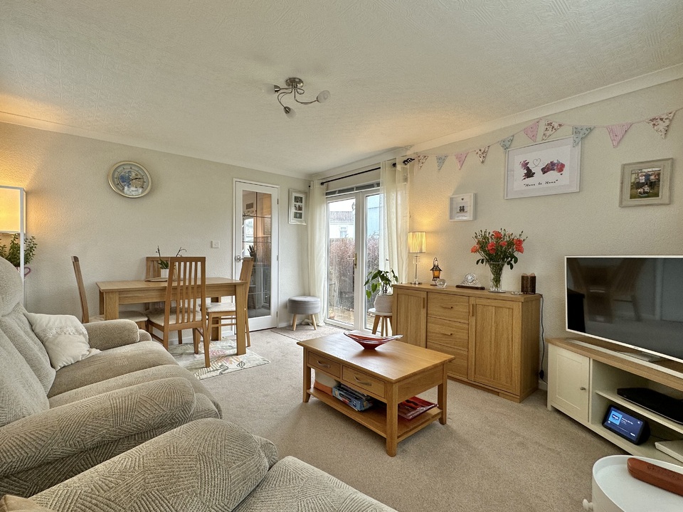 2 bed park home for sale in Totnes Road, Abbotskerswell  - Property Image 2