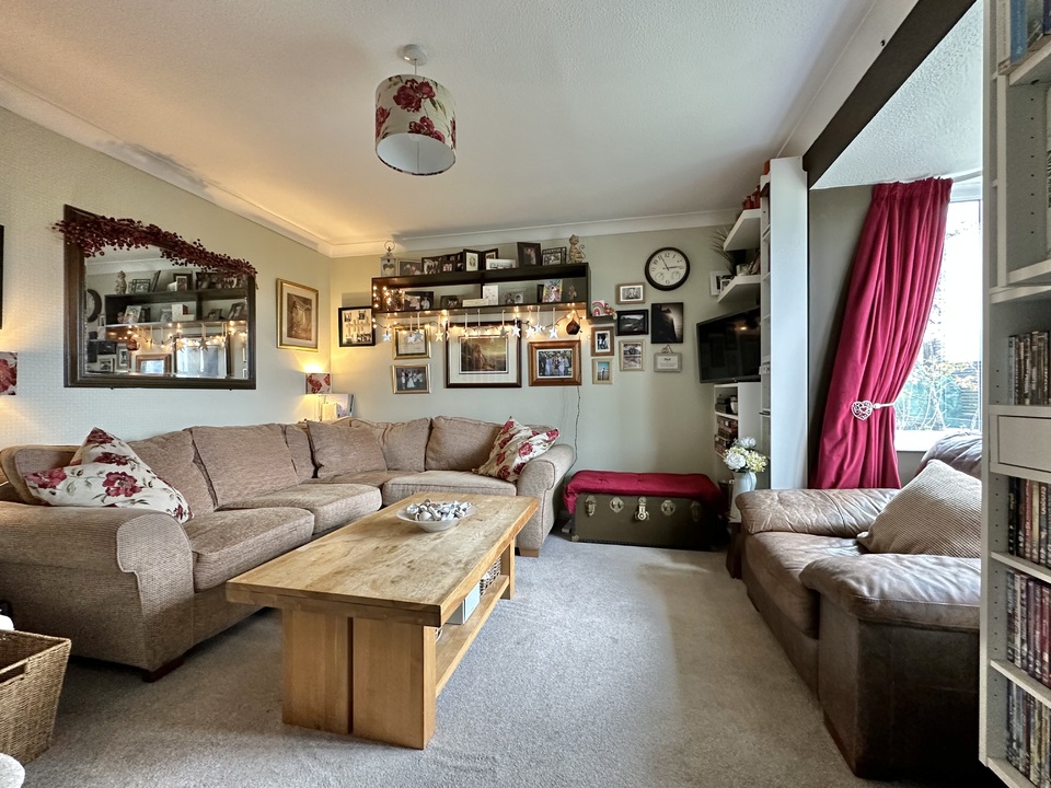 2 bed end of terrace house for sale in Kingsteignton, Kingsteignton  - Property Image 2